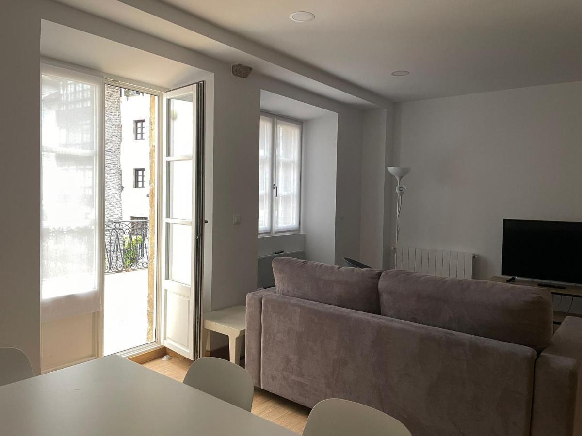 Apartamentos Turisticos Las Animas Комилас Екстериор снимка